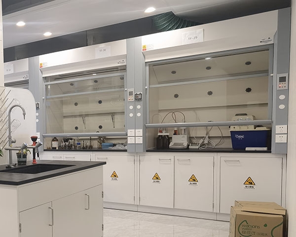 台式草莓视频色在线观看